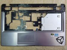 Верхня частина Lenovo&nbsp;Ideapad&nbsp;Y570